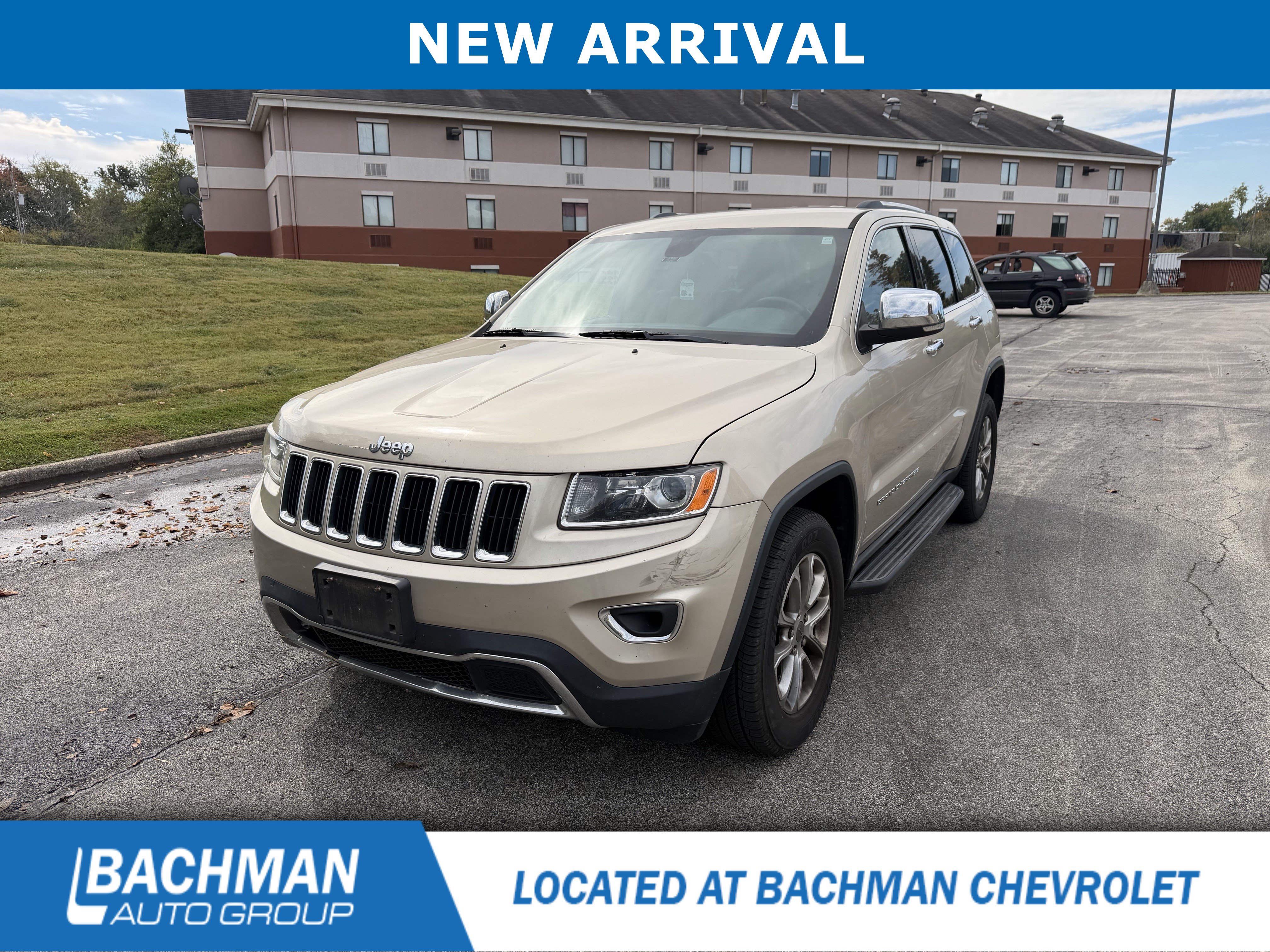Used 2015 Jeep Grand Cherokee Limited w/ Trailer Tow Group IV RWD image 3