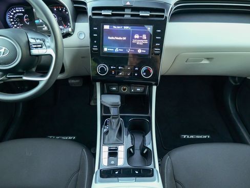 Used 2023 Hyundai Tucson SEL w/ Winter Package AWD/4WD image 43