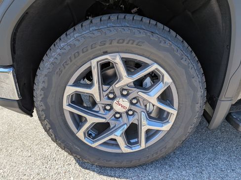 New 2026 GMC Sierra 1500 SLT w/ SLT Premium Plus Package AWD/4WD image 12