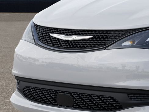 New 2026 Chrysler Voyager LX image 37