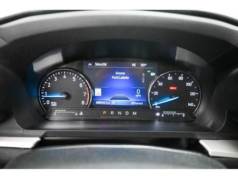 Used 2020 Ford Explorer XLT w/ Equipment Group 202A AWD/4WD image 42