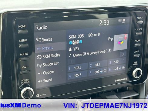 Used 2022 Toyota Corolla LE image 25