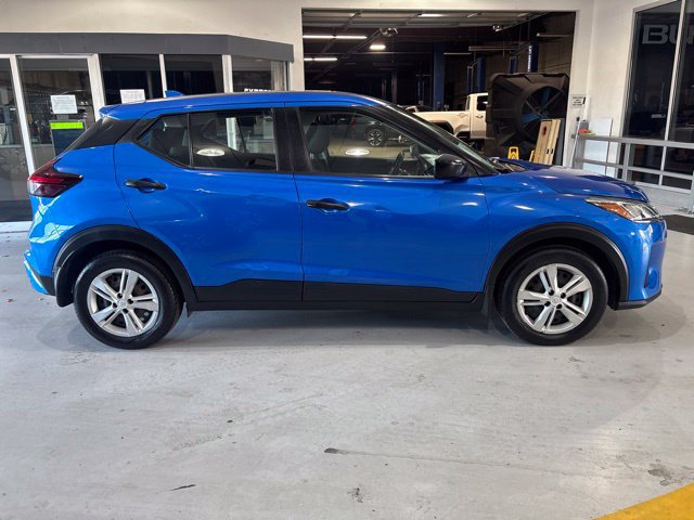 Used 2022 Nissan Kicks S FWD image 8