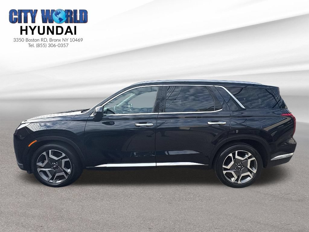 Used 2024 Hyundai Palisade Limited AWD/4WD image 2
