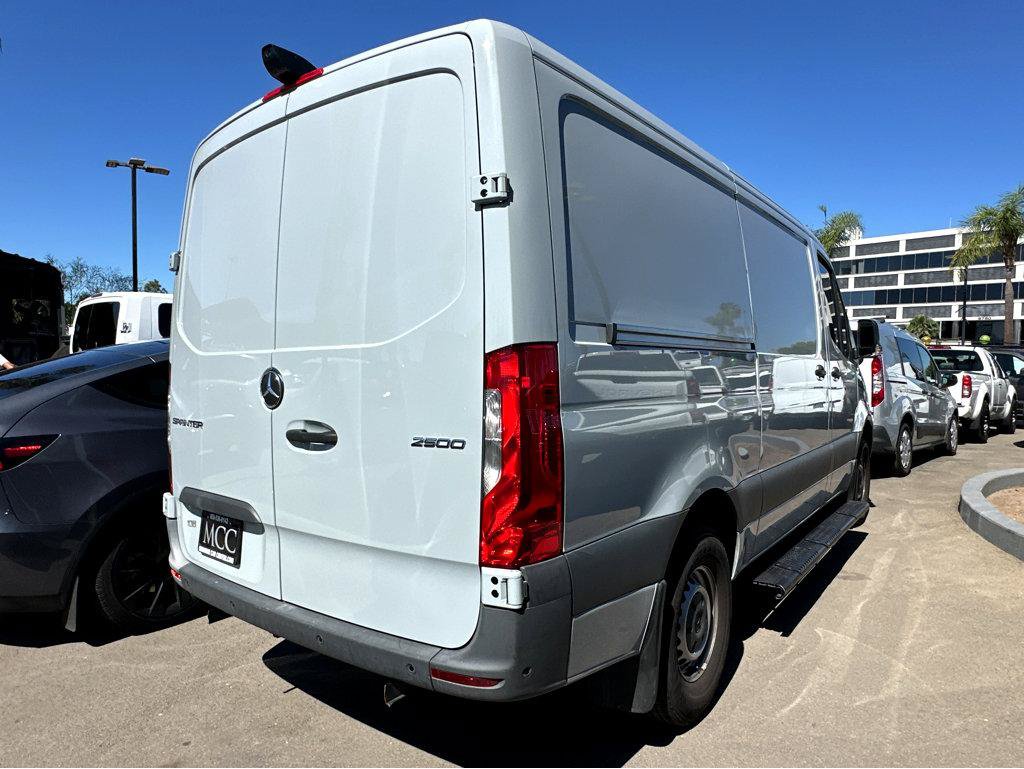 Used 2024 Mercedes-Benz Sprinter 2500 w/ Parking Package image 6