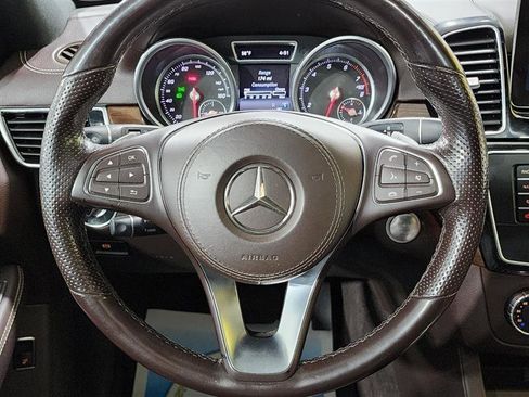 Used 2019 Mercedes-Benz GLS 450 4MATIC image 12