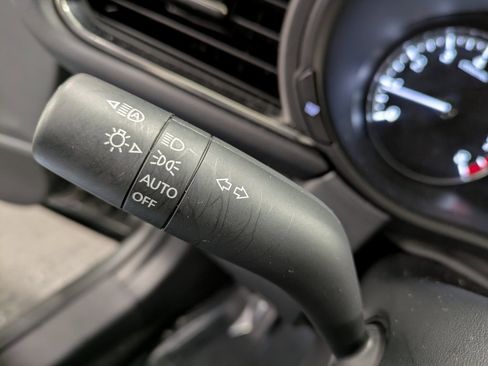 Certified 2025 MAZDA CX-30 AWD 2.5 S w/ Preferred Package image 17