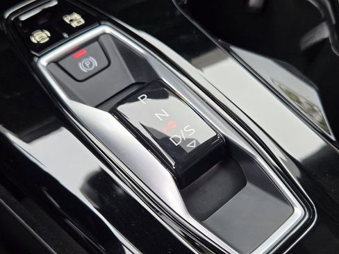 Certified 2025 Audi Q5 Premium Plus w/ Premium Plus AWD/4WD image 25