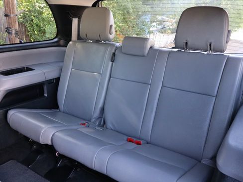 Used 2012 Toyota Sequoia SR5 w/ Premium Pkg AWD/4WD image 21