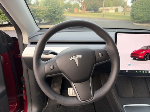 Used 2025 Tesla Model Y Performance AWD/4WD image 27