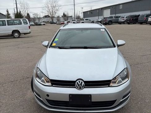 Used 2015 Volkswagen Golf TDI S image 6