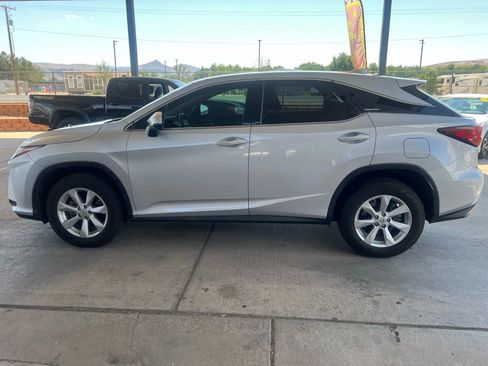 Used 2017 Lexus RX 350 FWD w/ Accessory Package image 2