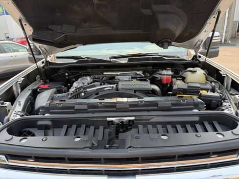 Used 2022 Chevrolet Silverado 3500 High Country AWD/4WD image 27