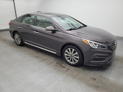 Used 2017 Hyundai Sonata Limited image 11