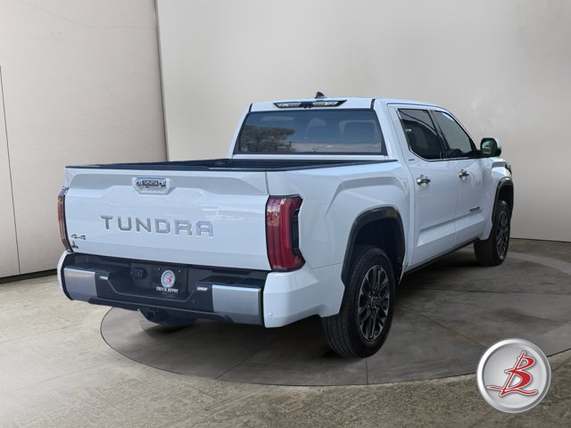 Used 2023 Toyota Tundra Limited AWD/4WD image 7