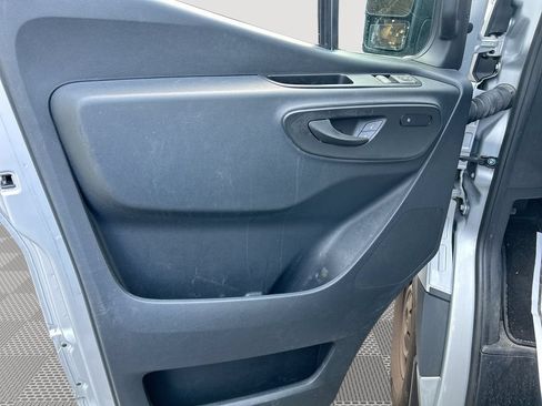 Used 2024 Mercedes-Benz Sprinter 2500 image 24