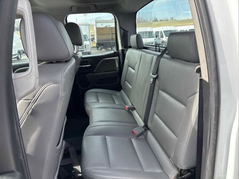 Used 2018 Chevrolet Silverado 2500 W/T image 14