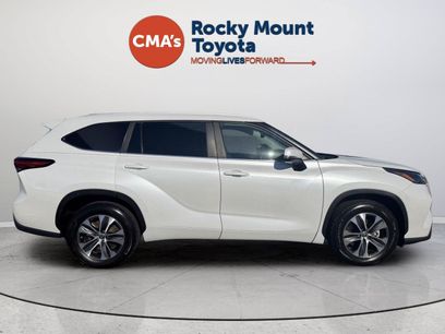 New 2023 Toyota Highlander XLE
