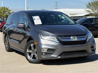 Used 2019 Honda Odyssey Touring video 2