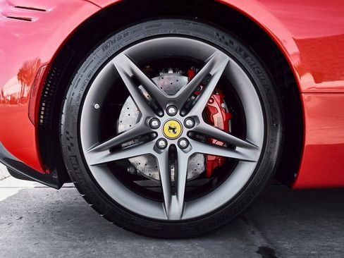 Used 2021 Ferrari SF90 Stradale AWD/4WD image 27