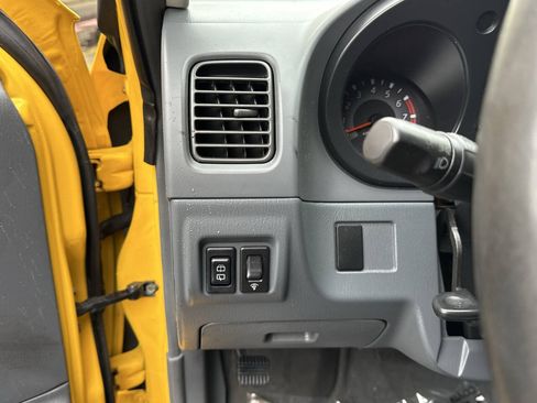 Used 2002 Nissan Xterra 4WD S/C image 35