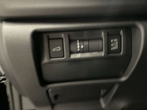 Used 2025 Subaru Forester Touring w/ Protection Package image 15