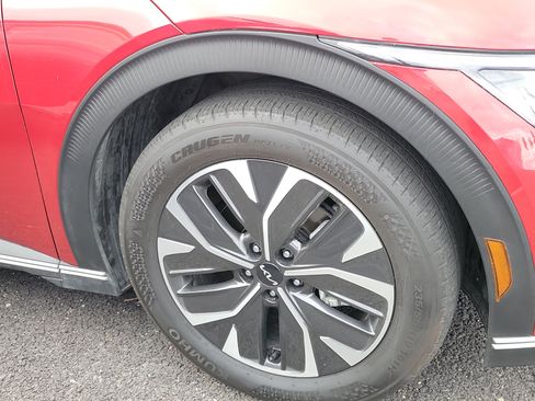 Used 2024 Kia EV6 Light image 4