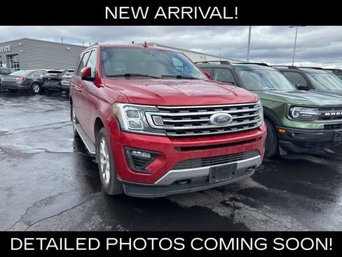 Used 2021 Ford Expedition XLT image 1