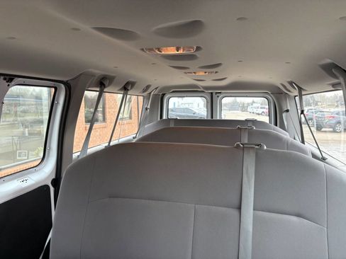 Used 2013 Ford E-350 and Econoline 350 XL image 13