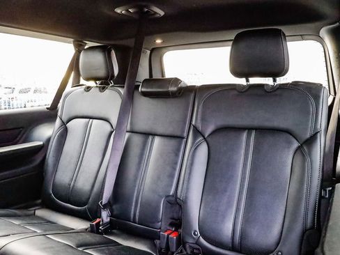 Used 2024 Jeep Wagoneer L Series II w/ Flexible Seating Group image 23