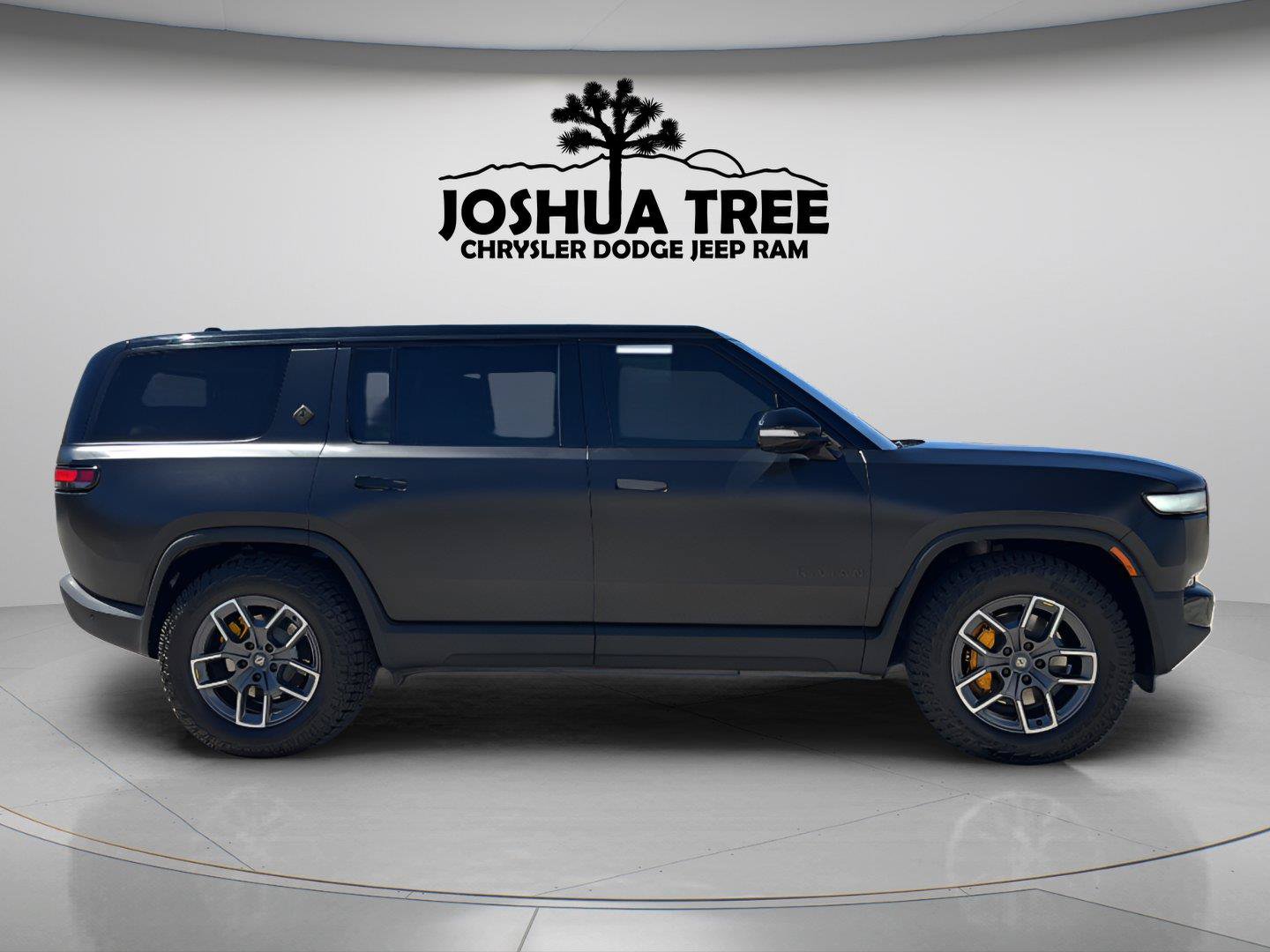 Used 2023 Rivian R1S Adventure Quad AWD/4WD image 8