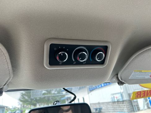 Used 2017 Chevrolet Express 3500 LT w/ LT Preferred Equipment Group image 22