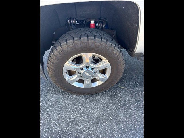 Used 2017 Chevrolet Silverado 2500 LTZ w/ Duramax Plus Package AWD/4WD image 15