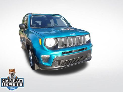 Used 2020 Jeep Renegade Sport w/ Sport Appearance Group FWD image 2