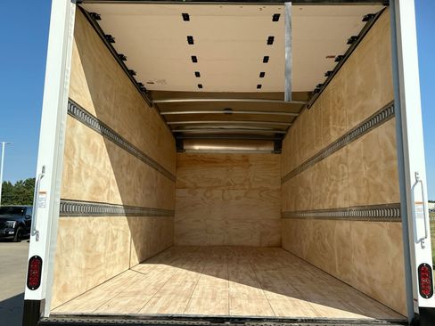 New 2024 Chevrolet Low Cab Forward image 4