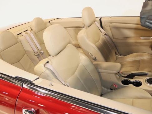 Used 2013 Chrysler 200 Limited FWD image 61