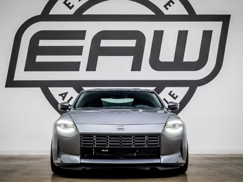 Used 2024 Nissan Z Performance w/ Floor Mat Package image 3