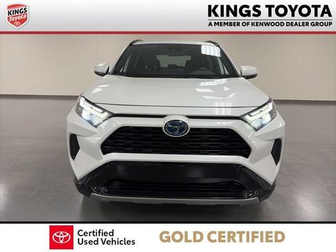 Certified 2024 Toyota RAV4 SE AWD/4WD image 3
