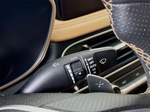 Used 2022 Genesis G70 2.0T w/ Prestige Package image 4