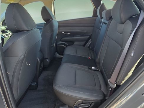 New 2026 Hyundai Tucson SE image 14