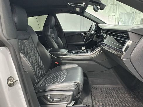 Used 2021 Audi SQ8 Prestige image 15