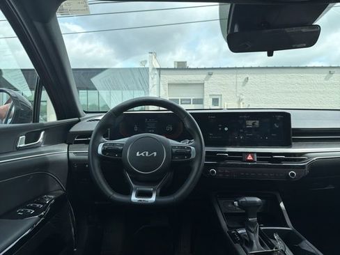 Used 2025 Kia K5 GT-Line AWD/4WD image 10