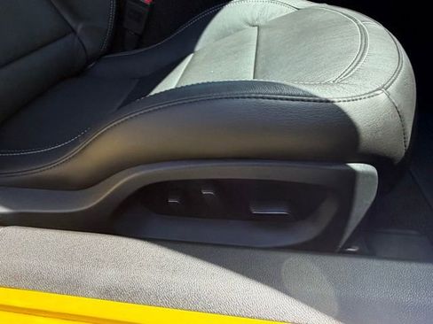 Used 2017 Chevrolet Corvette Stingray Convertible RWD image 33