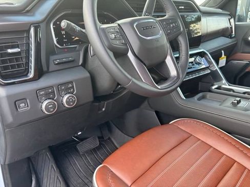 New 2026 GMC Sierra 3500 Denali Ultimate AWD/4WD image 14