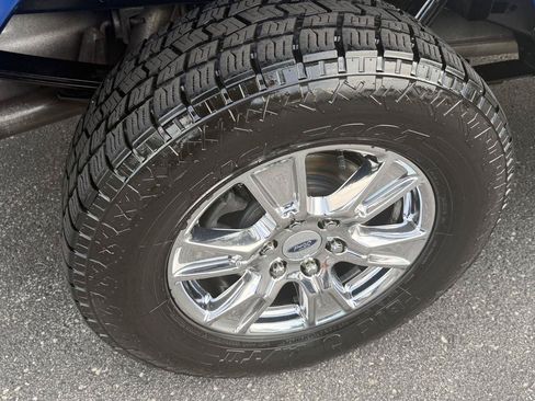 Used 2017 Ford F150 XLT w/ Equipment Group 301A Mid AWD/4WD image 23