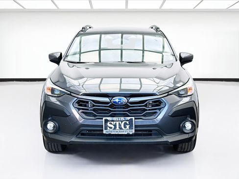 Used 2024 Subaru Crosstrek 2.0i Premium AWD/4WD image 2