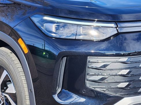 New 2026 Volkswagen Tiguan S image 27