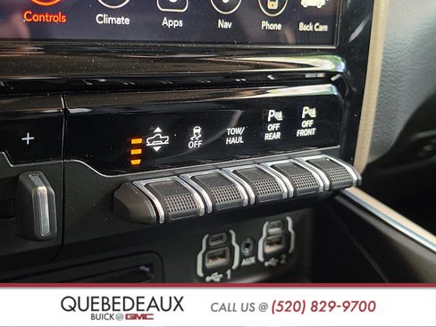 Used 2019 RAM 1500 Laramie AWD/4WD image 19