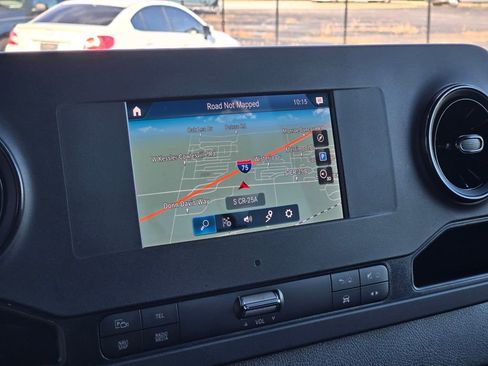 Used 2020 Mercedes-Benz Sprinter 3500 image 3