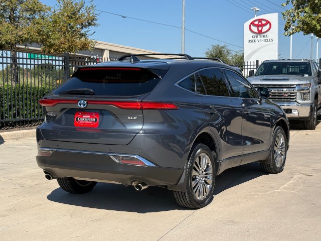 Used 2023 Toyota Venza XLE AWD/4WD image 4